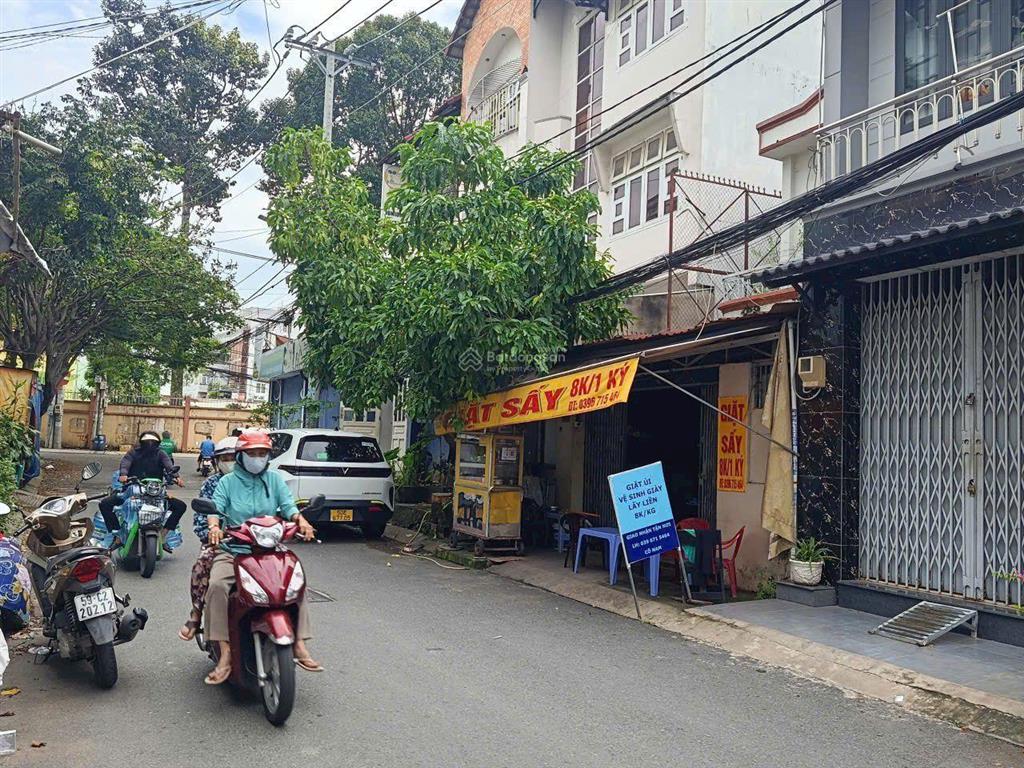 6,3 tỷ  bán nhà mặt tiền đường số 10 linh trung, thủ đức
