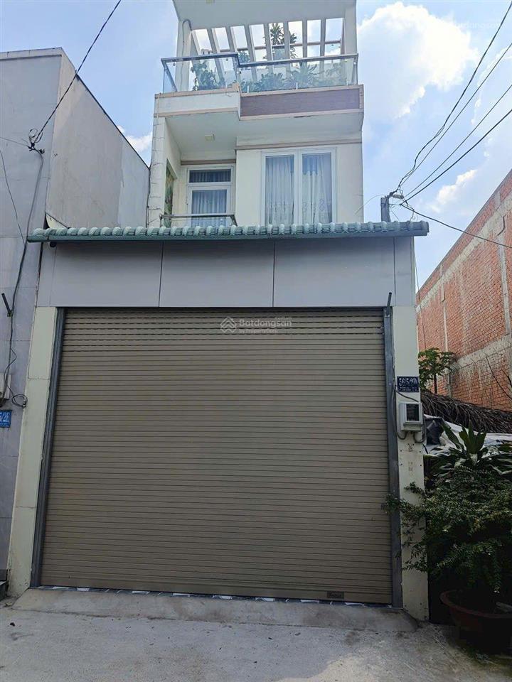 Bán nhà 4 tầng, 3pn  104m2 đất  nhà 2 mặt tiền, hẻm xe hơi  ngay kdc êm đềm, đs 6, linh xuân