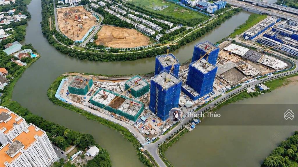 Bán rẻ hơn các tầng khác 1 tỷ 2pn privé giá 8,480 tỷ có thuế vat và phí bảo trì view thành phố