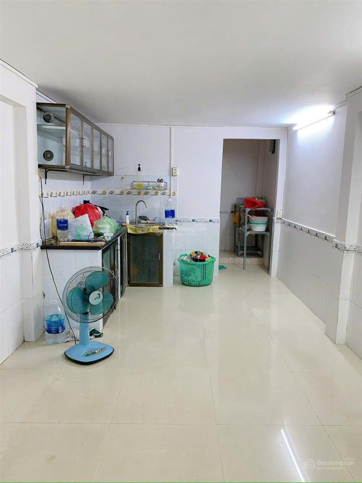 Nhà cho thuê chính chủ, đường 49 hiệp bình, giá điện + nước theo nhà cung cấp.