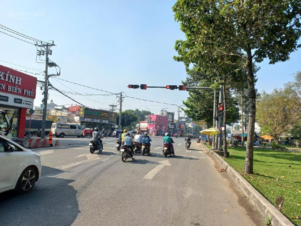 Bán nhà mặt tiền 6,7x21m giá 9,5 tỷ Đường Đặng Thúc Vịnh