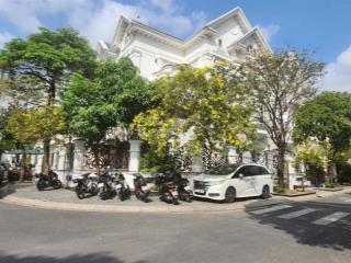 Biệt thự 2 mặt tiền khu cityland garden hills  210m2  hầm, 3 tầng  ngay emart phan văn trị