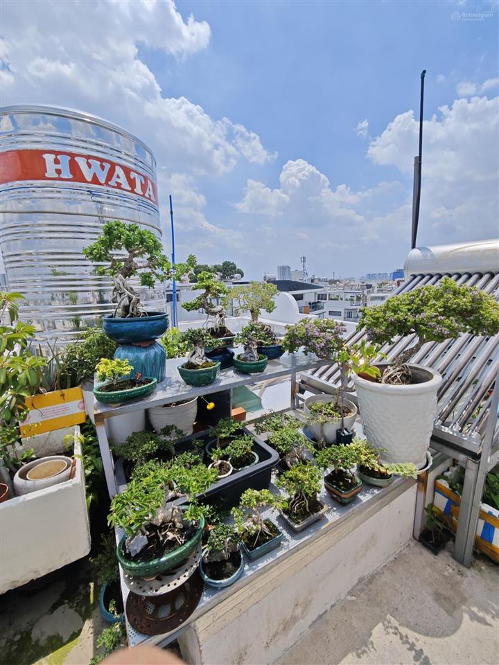 Chủ gấp bán  nhà đẹp 6 tầng, thang máy, khu đồng bộ, dân trí  xe hơi ngủ trong nhà