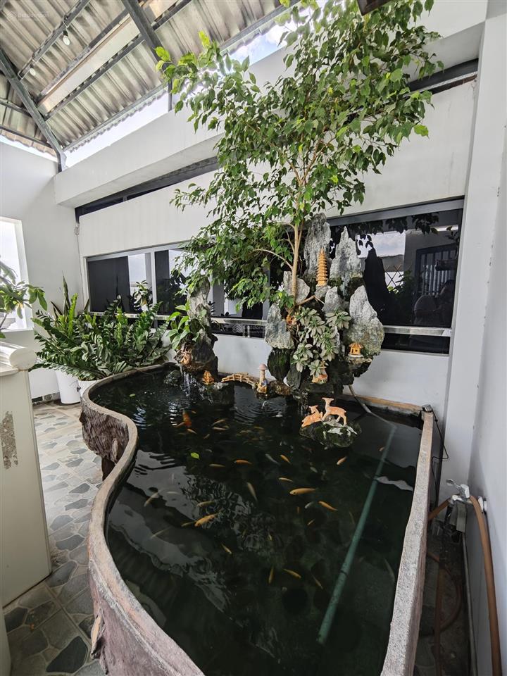 Chủ gấp bán  nhà đẹp 6 tầng, thang máy, khu đồng bộ, dân trí  xe hơi ngủ trong nhà