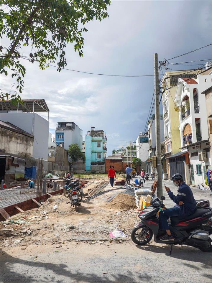Gấp bán ! lô đất 2 mặt tiền kinh doanh, ngay quang trung, nguyễn văn khối.
