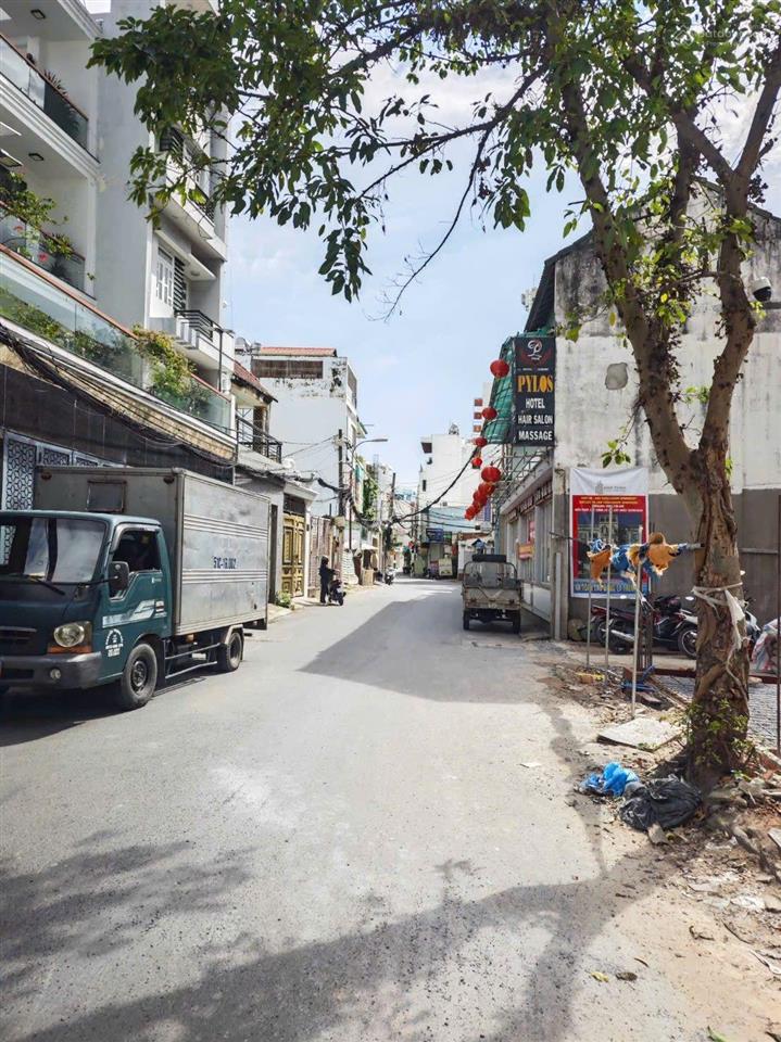 Gấp bán ! lô đất 2 mặt tiền kinh doanh, ngay quang trung, nguyễn văn khối.