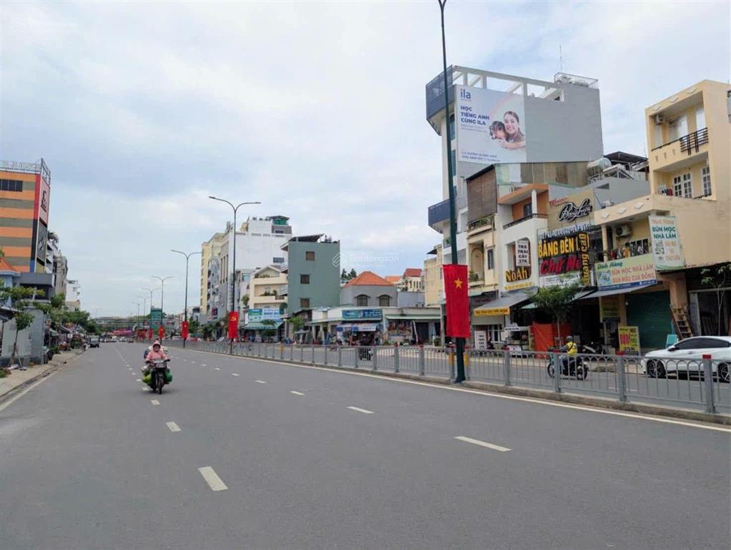 Mặt tiền dương quảng hàm, vị trí siêu đẹp, kinh doanh đỉnh, ngay cv gò vấp