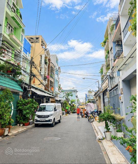 Hẻm xe hơi 10m phan huy ích, 5x21, 3 tầng, ngay emart, trường chinh.
