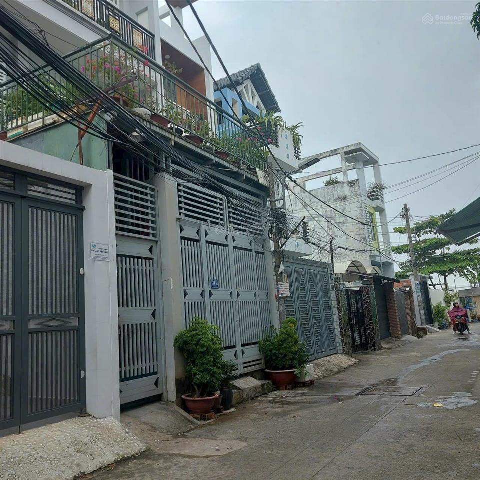 Nhà 2 tầng lâm văn bền quận 7. 140 m2 hơn 11 tỷ. dòng tiền 25 tr