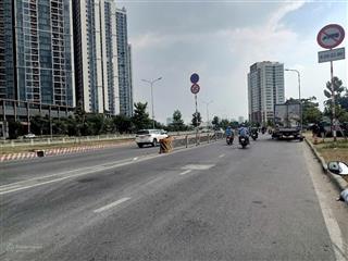 Nhà mặt tiền đường nguyễn văn linh kcx tân thuận quận 7. 6,8*17 chỉ 16 tỷ.