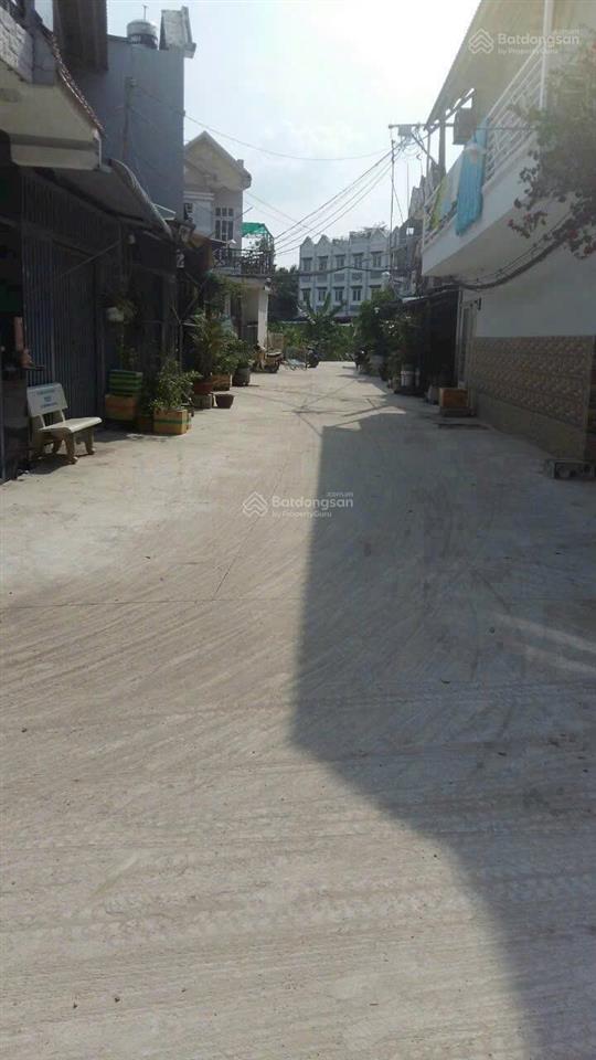 200 m2 đất nhà bè hẻm 6 m. dt 7*29 chỉ hơn 30 tr/ m2.