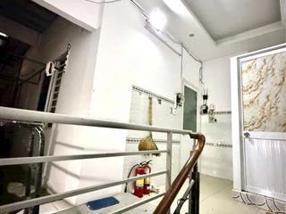 Chdv 5 tầng hẻm xe hơi tt q 7, gần q 4. dt 5*24, chỉ 13 t.ỷ.