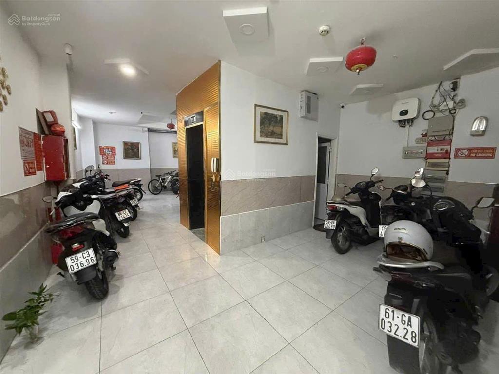 Tòa nhà chdv cao tầng mt lê thị chợ quận 7. 7*20 hơn 24 t.ỷ.