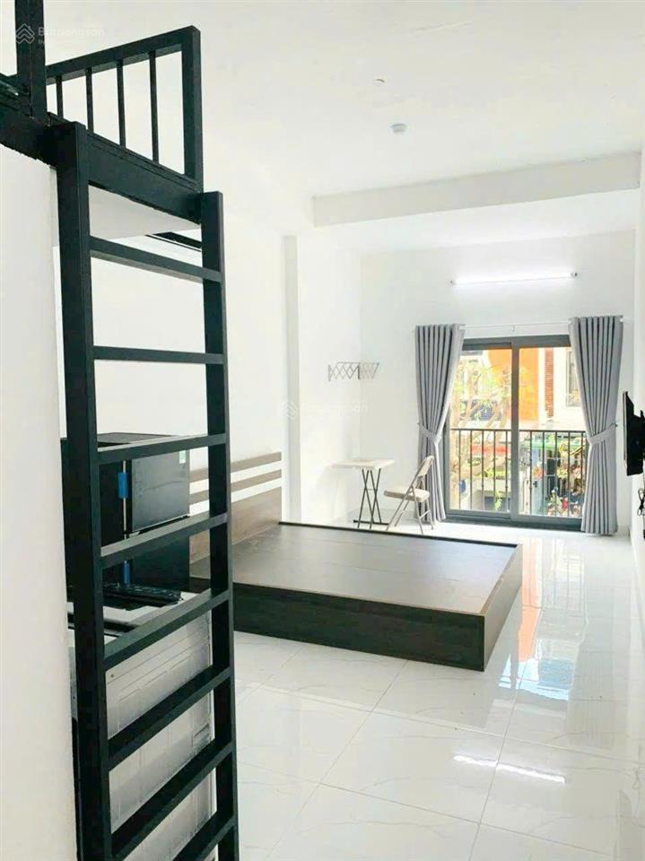 Tòa nhà chdv cao tầng mt lê thị chợ quận 7. 7*20 hơn 24 t.ỷ.