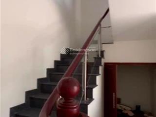 Nhà 3 tầng mặt tiền đường huỳnh tấn phát, 5*27 , 135 m2 thổ cư chỉ hơn 12 tỷ.