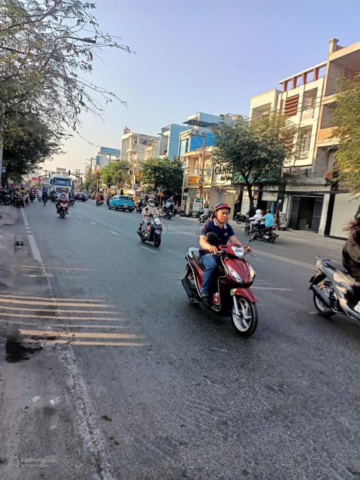 Nhà mặt tiền huỳnh tấn phát gần chợ phú xuân. 5,1*17, nở hậu, chỉ 14 tỷ