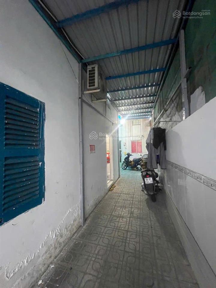 Dãy trọ 2 tầng hẻm 270 huỳnh tấn phát, tân thuận. 7,7*30, 11,5 tỷ.