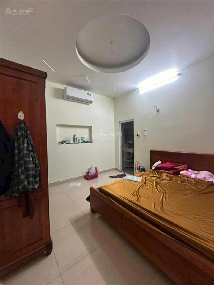 Nhà 4 tầng nguyễn thị thập, 6,5*21 hơn 11 tỷ. quá rẻ.