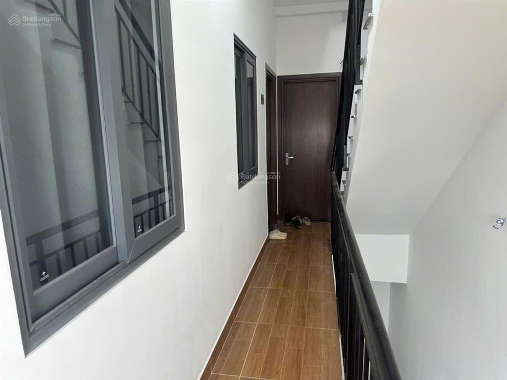 Chdv 5 tầng mới xây, tn 45 tr. 5*15m nở hậu. 6,95 tỷ