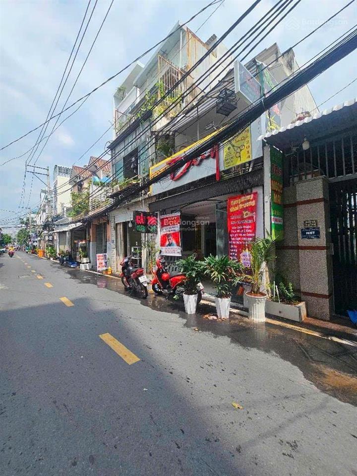 Nhà 2 tầng đường 8 m, nguyễn văn linh quận 7. 6,2*21 hơn 12 tỷ.
