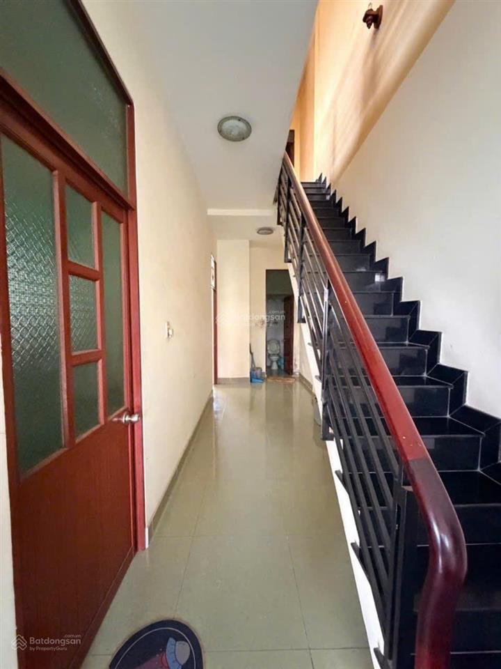 Nhà 4 tầng mặt tiền đường gò ô môi quận 7. 8*27m