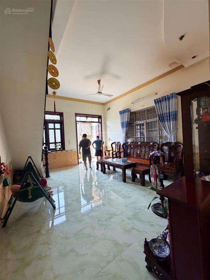 Nhà 4 tầng mặt tiền đường gò ô môi quận 7. 8*27m