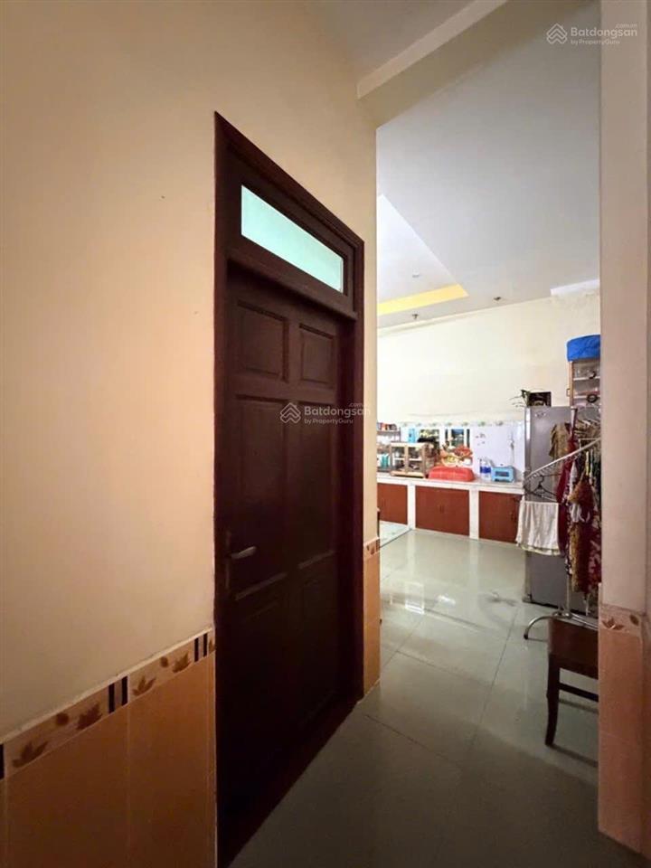Nhà 4 tầng mặt tiền đường gò ô môi quận 7. 8*27m