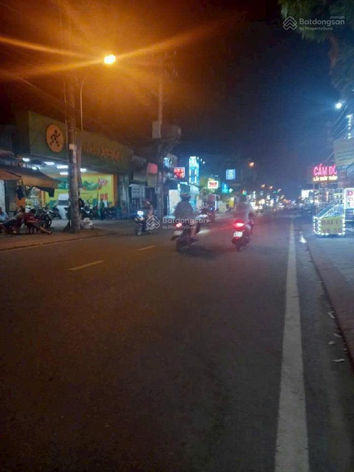 Nhà 4 tầng mặt tiền đường gò ô môi quận 7. 8*27m