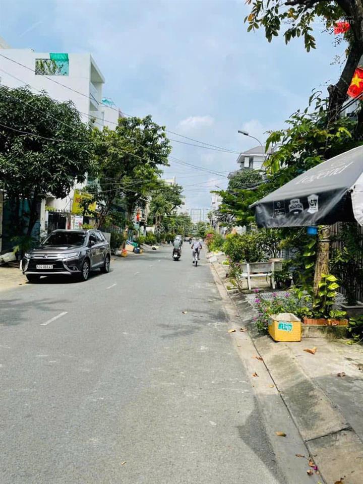 Đất mặt tiền đường võ thị nhờ quận 7. 5*24=120 m2=16,5 tỷ