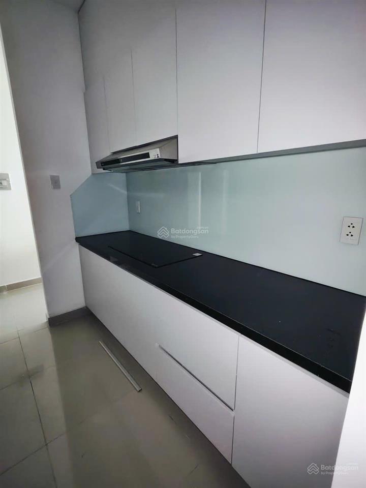 Cho thuê căn hộ 3pn2 wc,full nội thất đẹp xịn cao cấp, giá 8 tr/ tháng,vào ở ngay được nhé,nhà mới