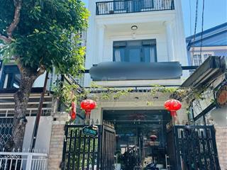 Giảm ngay 4tỷ  cần bán khách sạn mặt tiền đường nhựa an dương vương, p.2, tp đà lạt