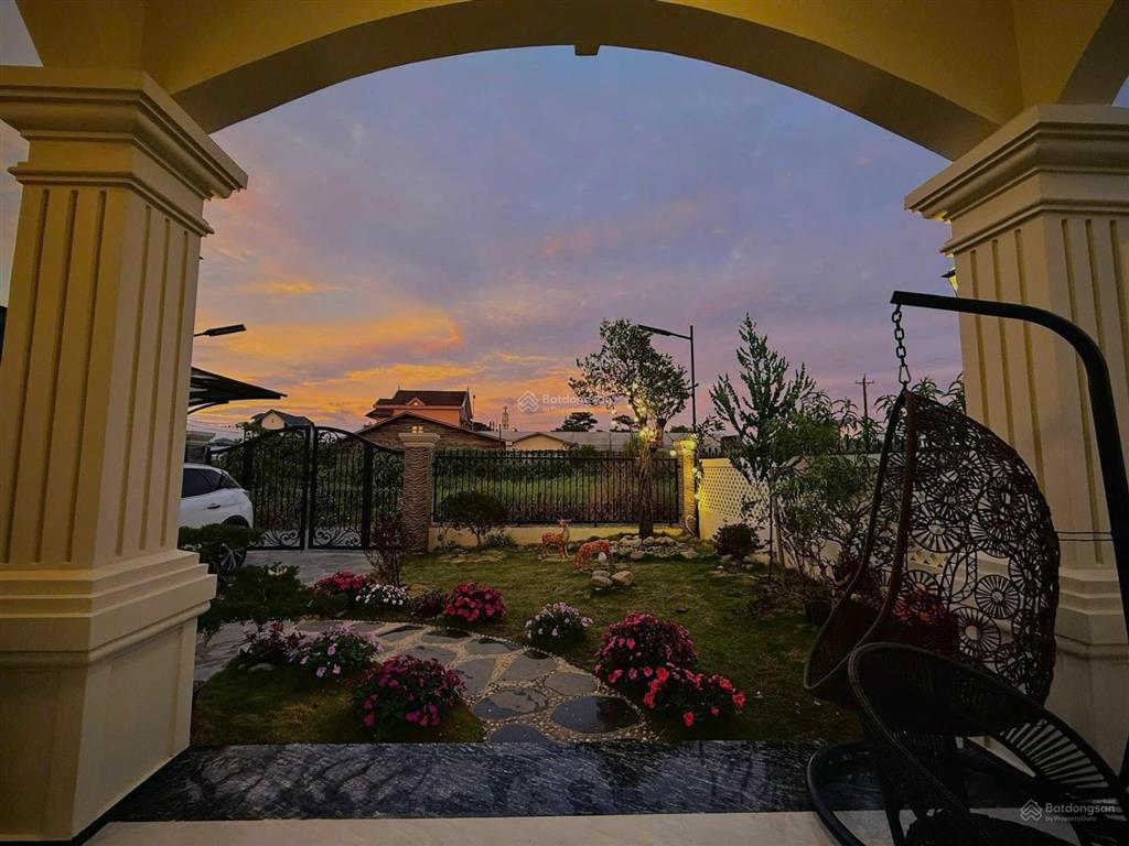 Villa sân vườn p8 đà lạt  full nội thất không gian nghỉ dưỡng đẳng cấp