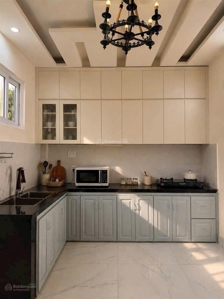 Hạ giá bán gấp villa kqh nguyễn trung trực, p.4, đà lạt