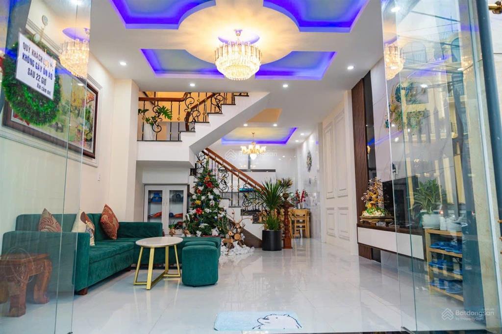 Cần bán homestay mặt tiền tô hiến thành cạnh bến xe liên tỉnh đà lạt