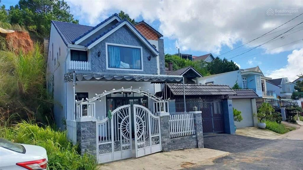 Ngộp ngân hàng thanh lý biệt thự view rừng thông đường nguyễn hữu cảnh, p.8, tp đà lạt
