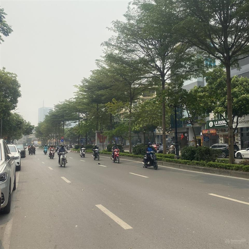 Cơ hội vàng! toà văn phòng pl phố trung kính, 81m2 x7 tầng,mt 5.1m,vỉa hè,ôtô tránh,kinh doanh tốt