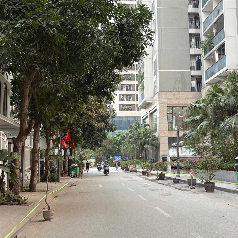 Kịch độc! biệt thự phố vip nguyễn tuân, 107m2 x 6 tầng, mt 20m, lô góc, ôtô tránh, kinh doanh đỉnh