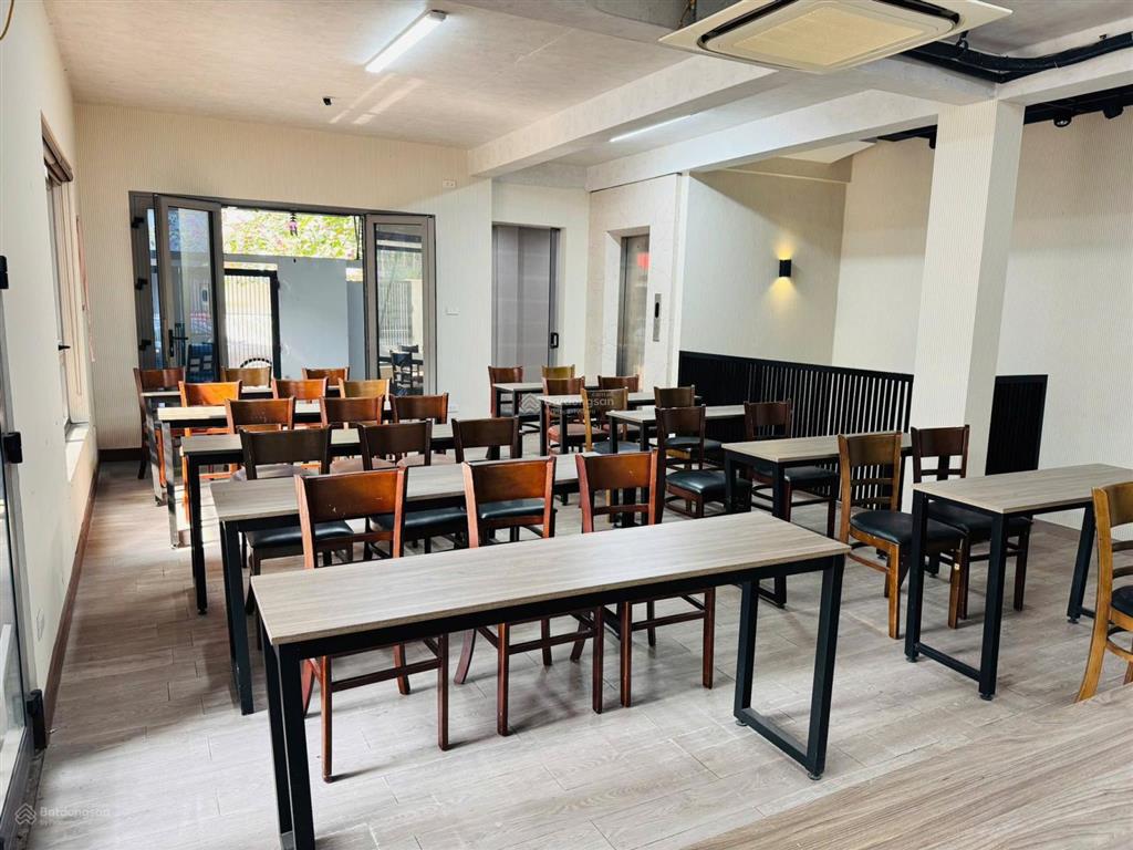 Kịch độc! biệt thự phố vip nguyễn tuân, 107m2 x 6 tầng, mt 20m, lô góc, ôtô tránh, kinh doanh đỉnh