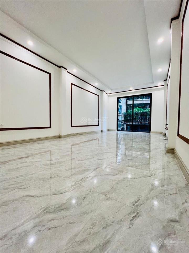 Hoa hậu! phố vip trương công giai, 49m2 x 7 tầng, mt 4.1m, ôtô vào nhà,ngõ thôngkinh doanh sầm uất