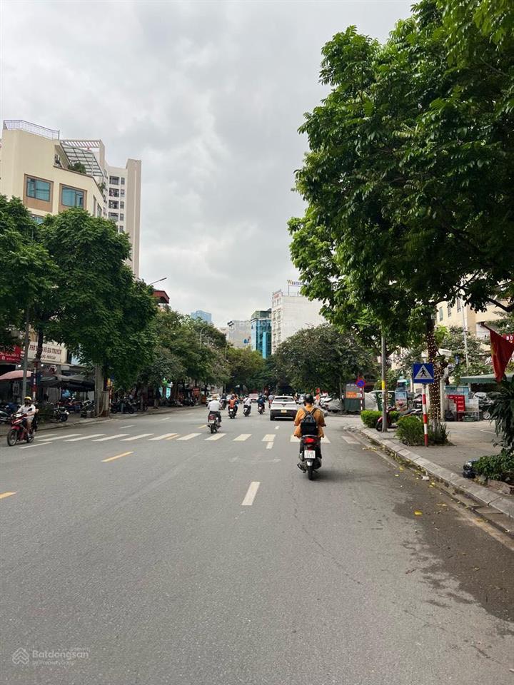 Hoa hậu! phố vip trương công giai, 49m2 x 7 tầng, mt 4.1m, ôtô vào nhà,ngõ thôngkinh doanh sầm uất