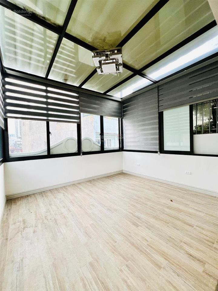 Hoa hậu! phố vip trương công giai, 49m2 x 7 tầng, mt 4.1m, ôtô vào nhà,ngõ thôngkinh doanh sầm uất