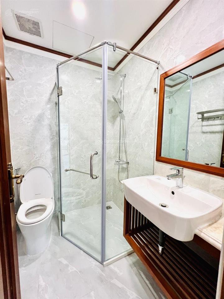 Hoa hậu! phố vip trương công giai, 49m2 x 7 tầng, mt 4.1m, ôtô vào nhà,ngõ thôngkinh doanh sầm uất