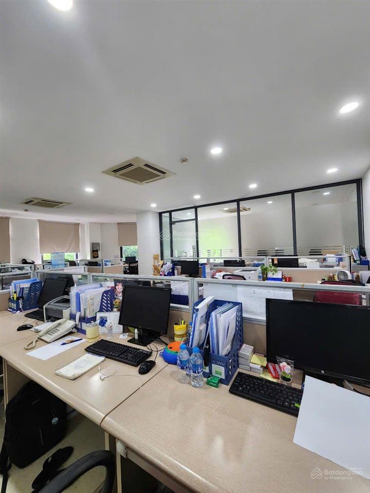Kịch độc! toà vp mặt phố thọ tháp, 208m2 *7 tầng, mt 15m, lô góc, kd bất chấp, dòng tiền 1,8 tỷ/năm