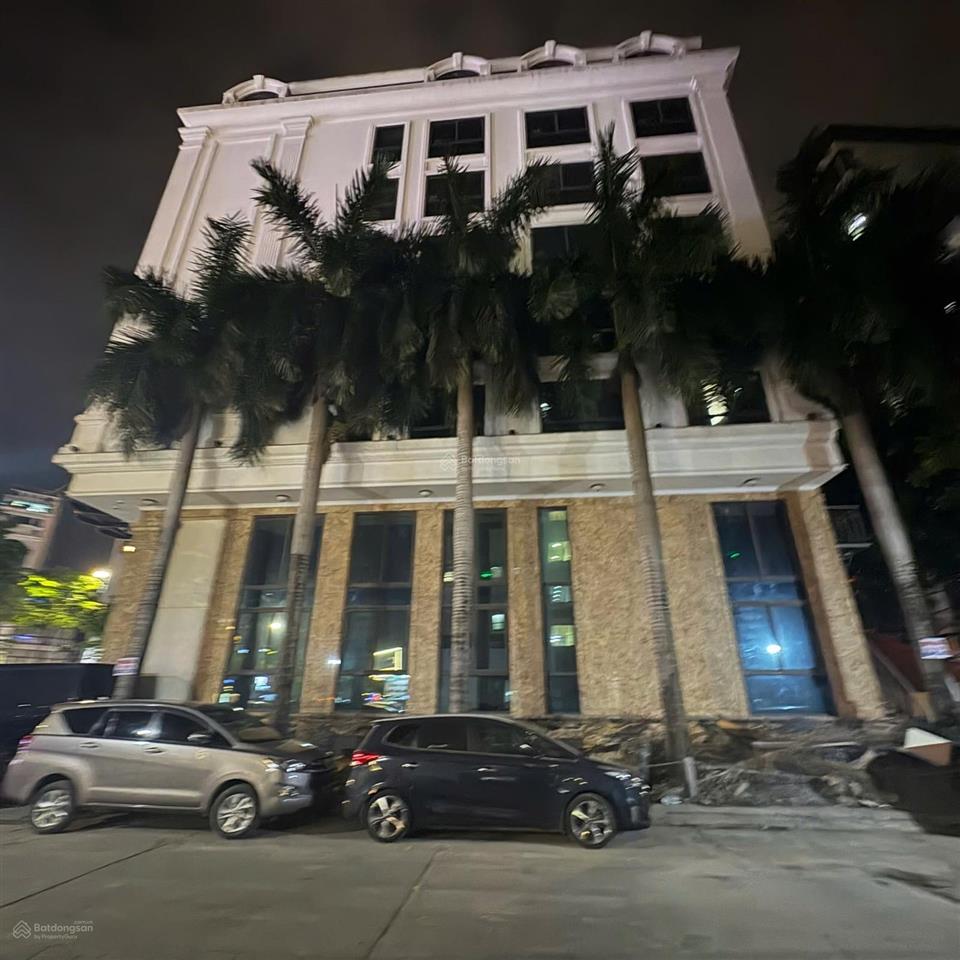 Tuyệt thế giai nhân! mặt phố nguyễn hoàng, 234m2 *11 tầng, mt 10m, lô góc,vỉa hè,kinh doanh sầm uất
