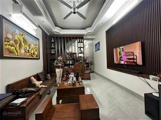 Siêu rẻ! nhà đẹp ở ngay phố yên hoà, 55m2 x4 tầng, mt 4m, gần phố,nở hậu,ở sướng, kinh doanh online