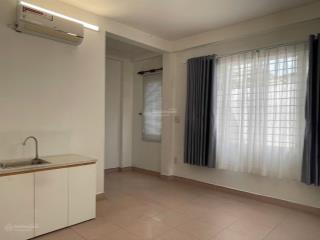 Phòng có cửa sổ full nội thất quận 2