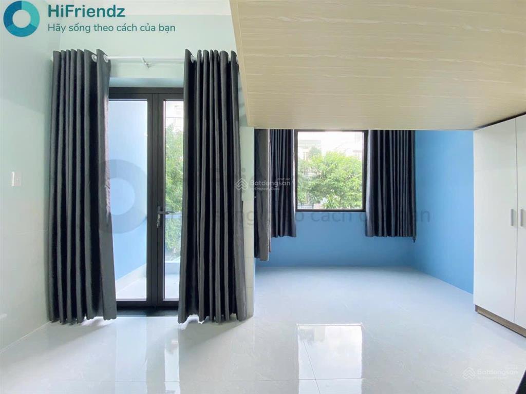 Phòng gác ban công, máy giặt riêng quận 2