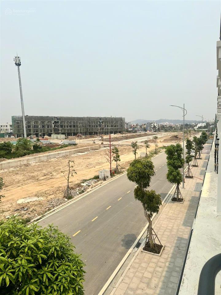 Chủ cần bán gấp căn shop 2 mặt tiền + view công viên  gđ1 hoàng huy new city.