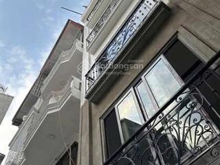 7,9 tỷ bán nhà thuỵ khuê  bệnh viện thu cúc  gần hồ 5 tầng  36m  mt 4.2m  để toàn bộ nội thất