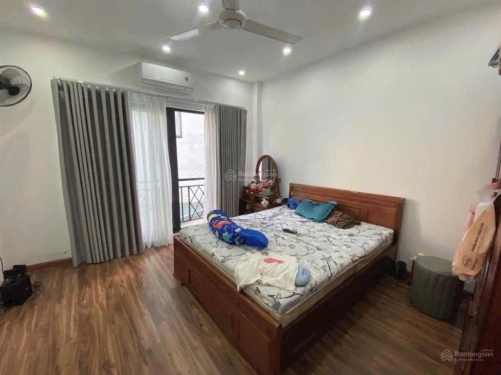 Bán gấp phố văn caoba đình7,5 tỷnhà 5 tầngxây 20233 phòng ngủsổ đỏkhông quy hoạchchính chủ